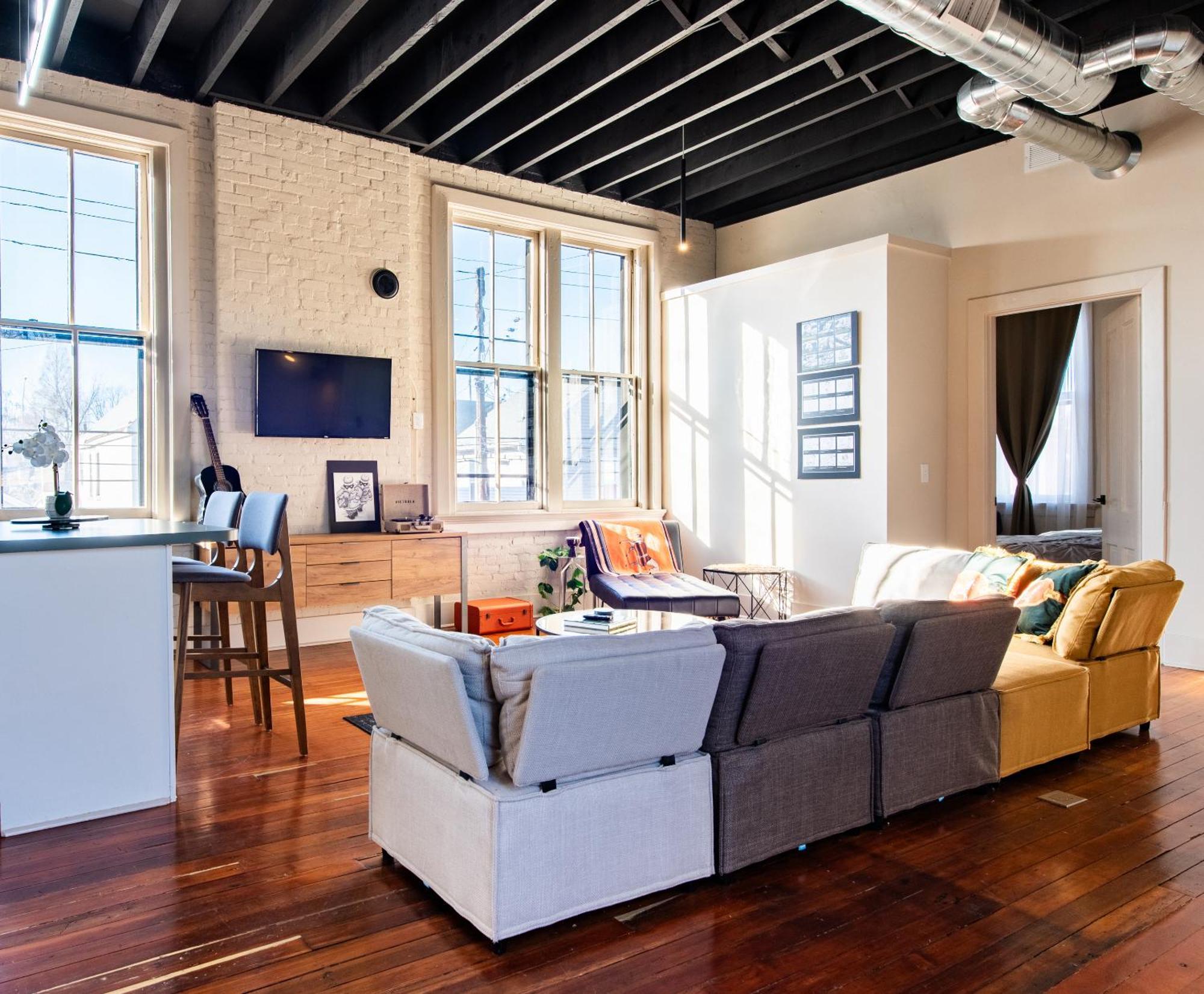 Apartment Large 5 Bed Kentucky Derby & Bourbon 17 Group 2025 Louisville